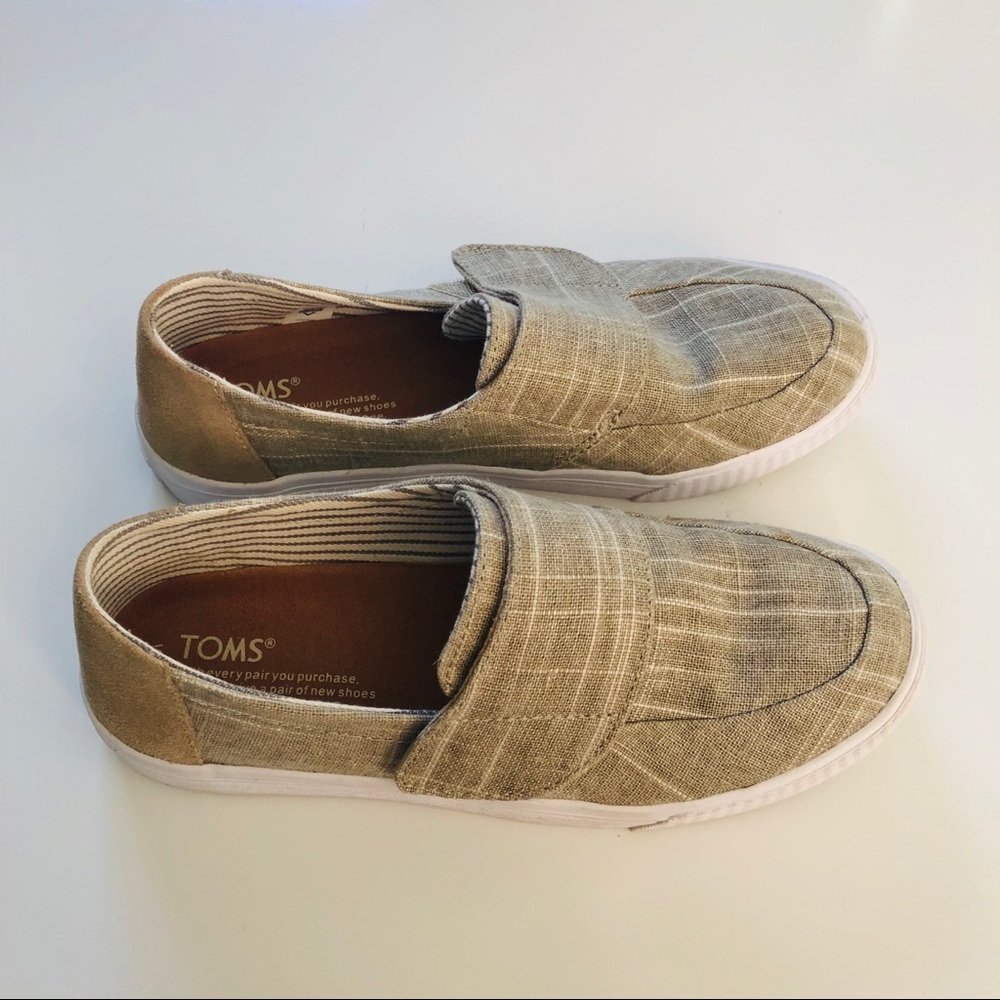 Toms Velcro Canvas Loafers 6.5